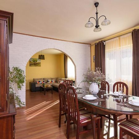 Apartmen Karmen 2 Трогир Екстериор снимка