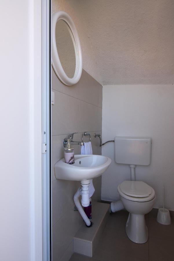 Apartmen Karmen 2 Трогир Екстериор снимка